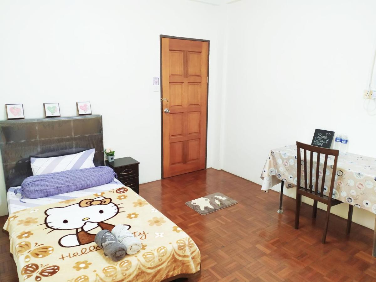 Victoria Homestay Sibu - Next To Shopping Complex & Large Car Park Area With Autogate Dış mekan fotoğraf